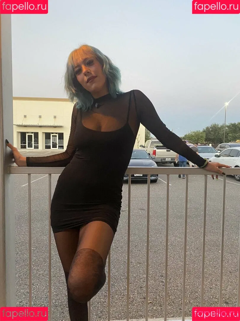 Sweetrora Onlyfans Photo Gallery 