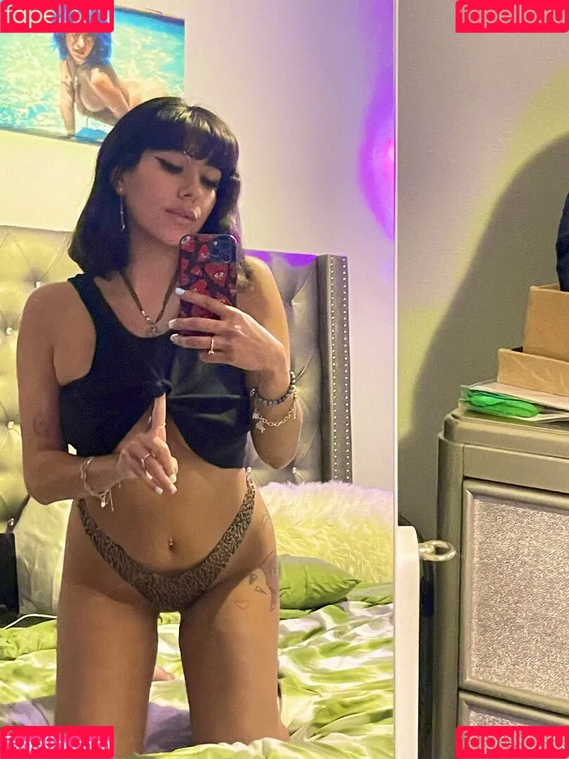 Sweetrora Onlyfans Photo Gallery 
