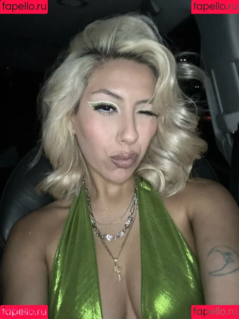 Sweetrora Onlyfans Photo Gallery 