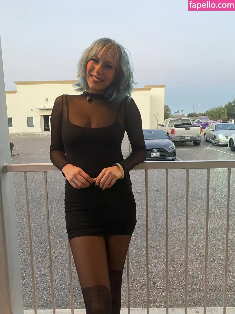 Sweetrora Onlyfans Photo Gallery 