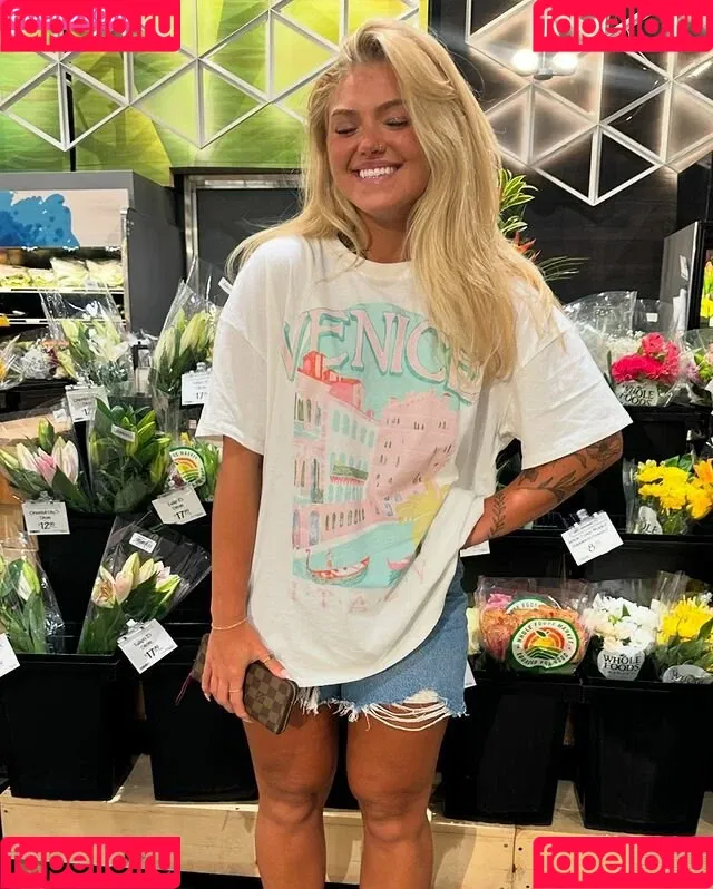 abigailwhhite Onlyfans Photo Gallery 