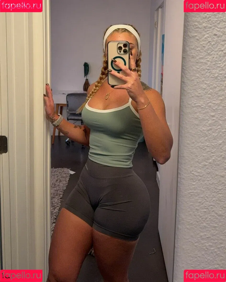 abigailwhhite Onlyfans Photo Gallery 