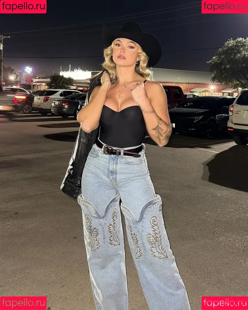 abigailwhhite Onlyfans Photo Gallery 