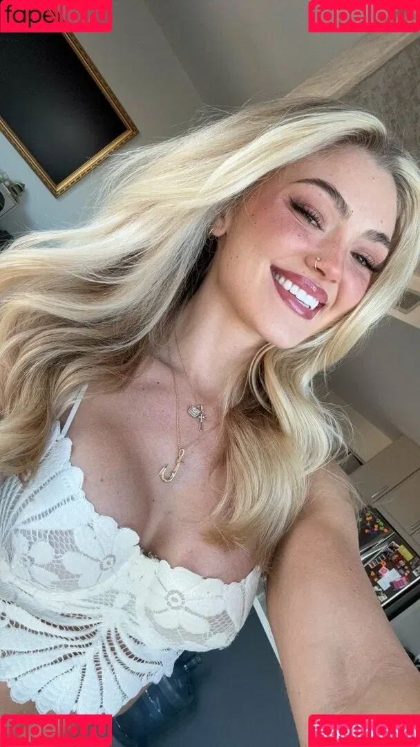 abigailwhhite Onlyfans Photo Gallery 