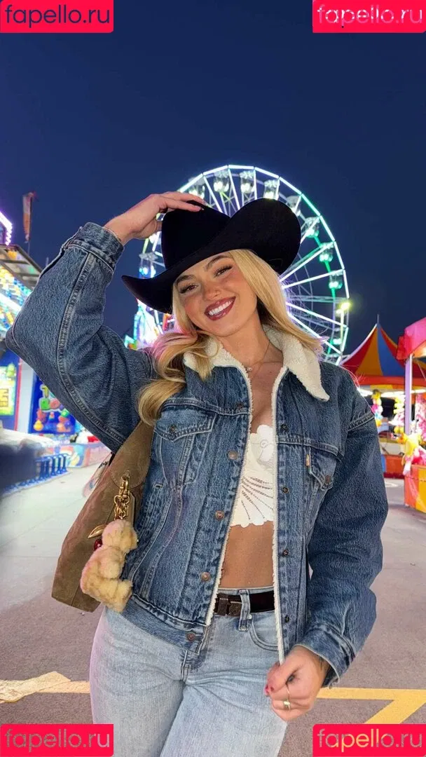 abigailwhhite Onlyfans Photo Gallery 