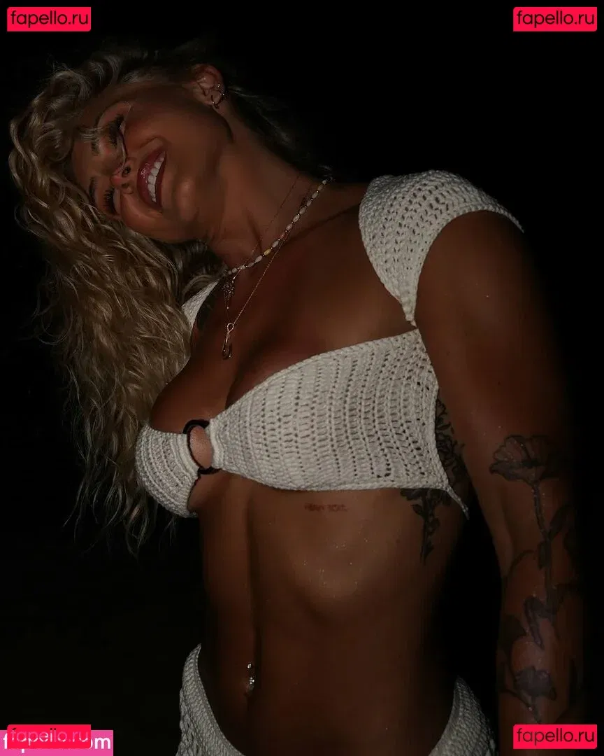 abigailwhhite Onlyfans Photo Gallery 