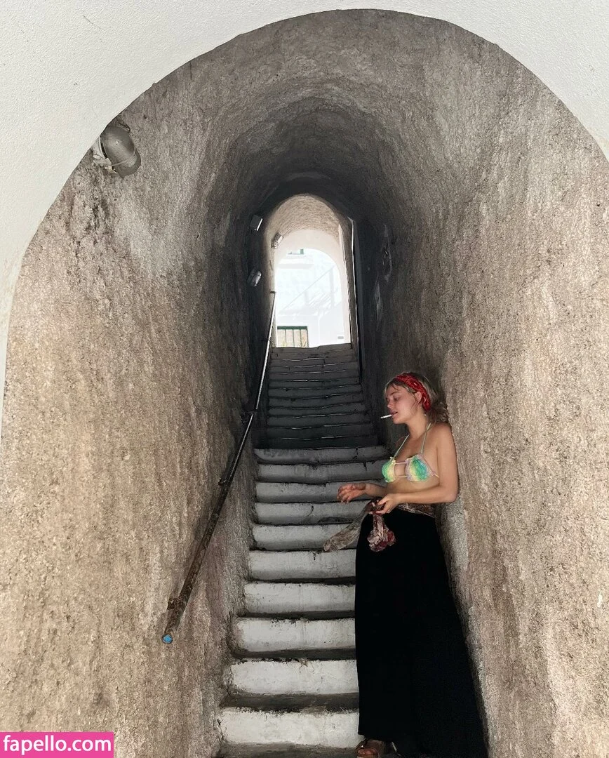 Linduh Onlyfans Photo Gallery 