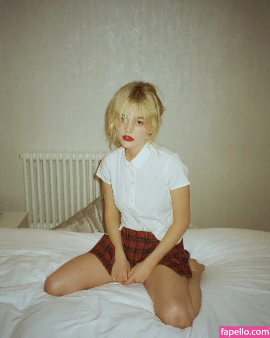 Linduh Onlyfans Photo Gallery 