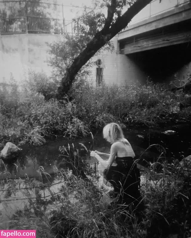 Linduh Onlyfans Photo Gallery 