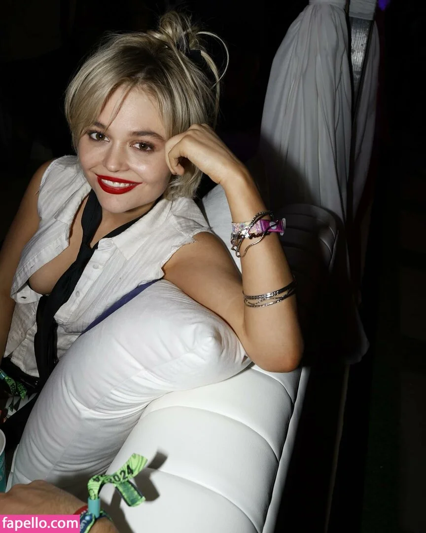 Linduh Onlyfans Photo Gallery 