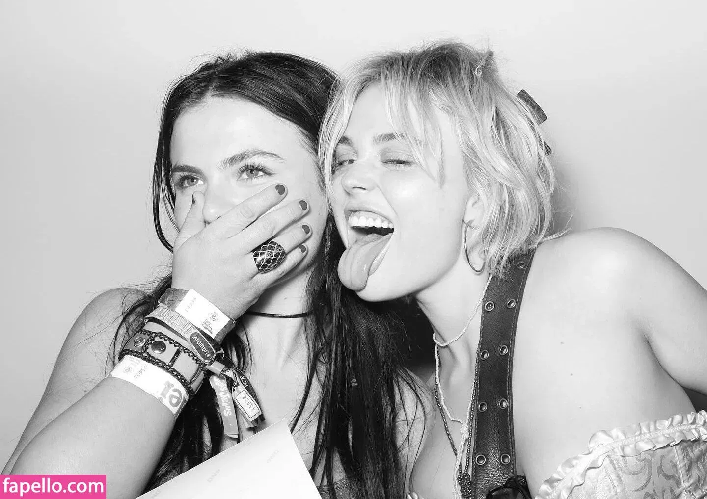 Linduh Onlyfans Photo Gallery 