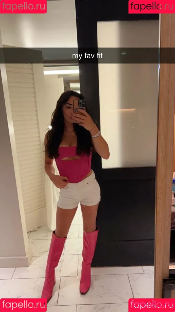 Elena Arenas Onlyfans Photo Gallery 