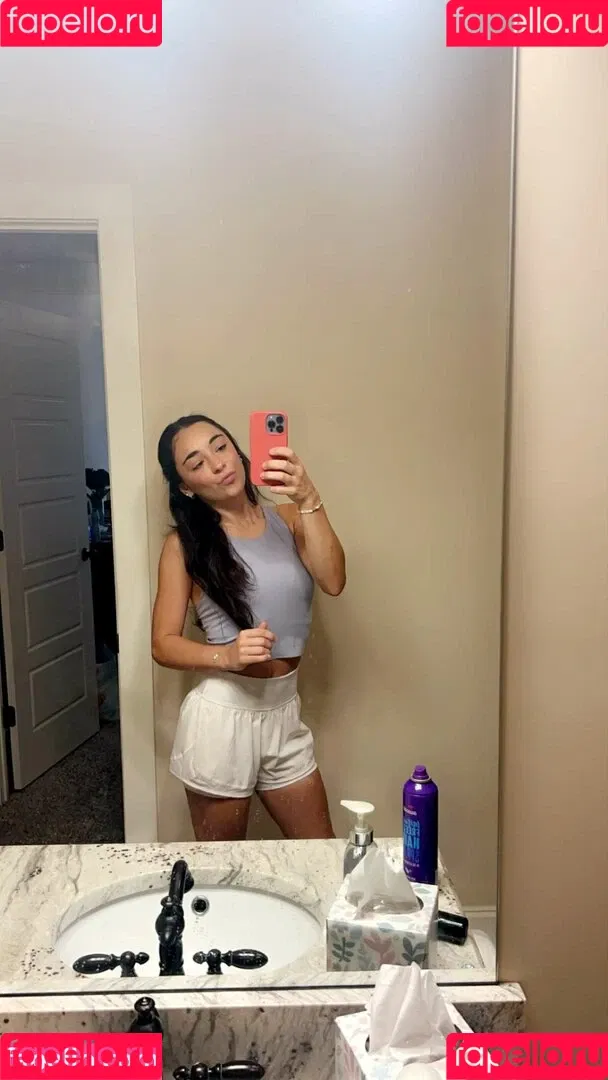 Elena Arenas Onlyfans Photo Gallery 