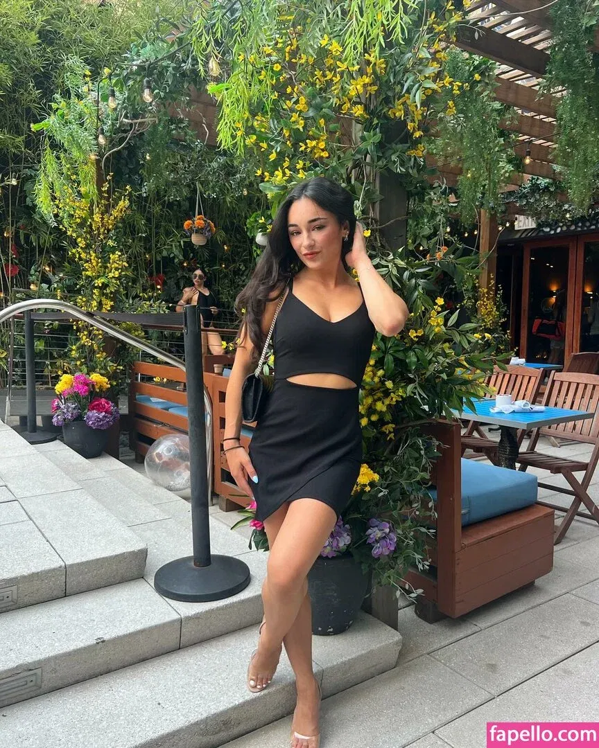 Elena Arenas Onlyfans Photo Gallery 