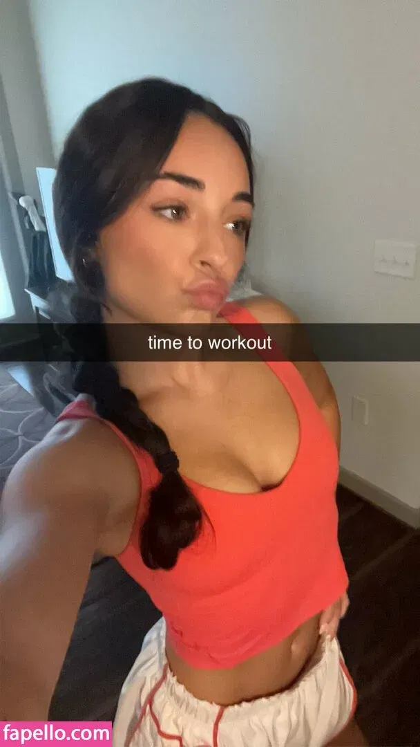 Elena Arenas Onlyfans Photo Gallery 