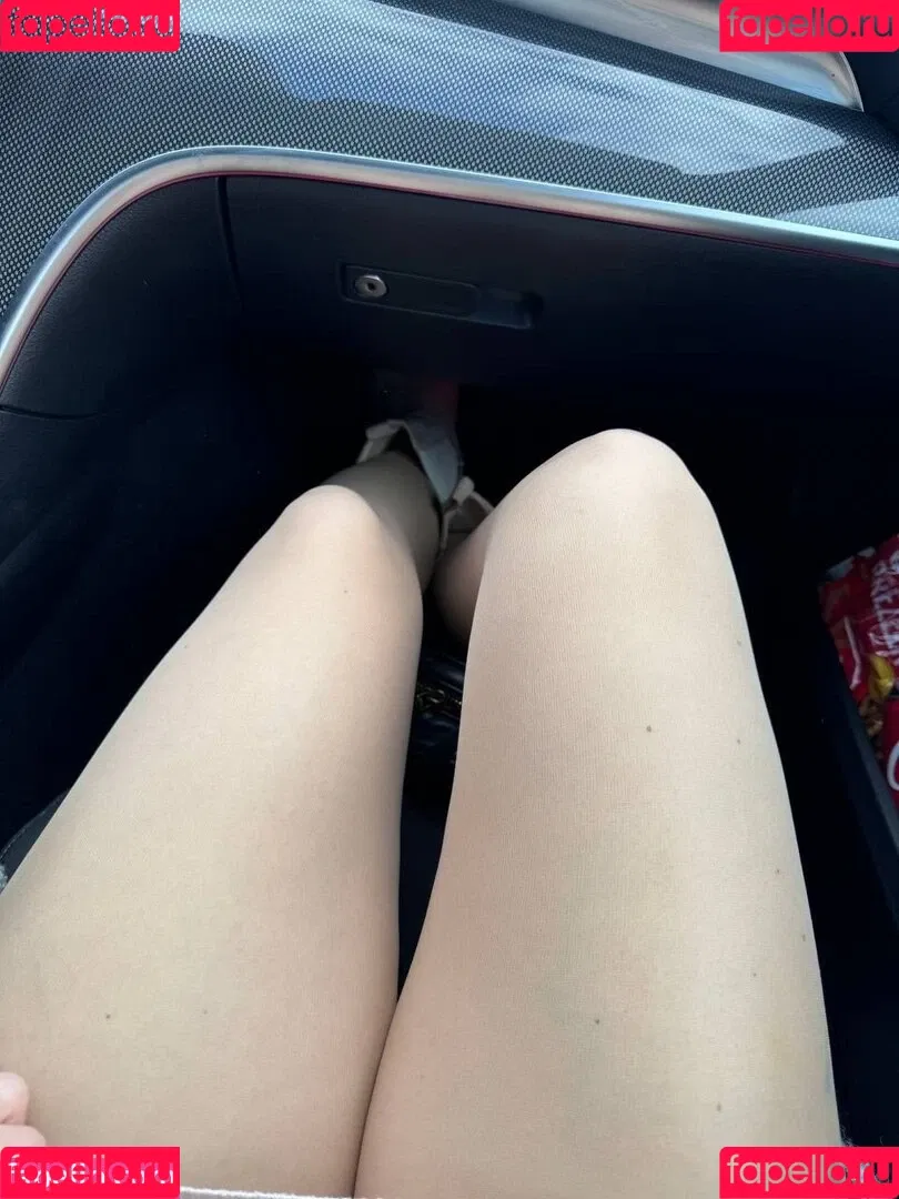 Melina May Onlyfans Photo Gallery 
