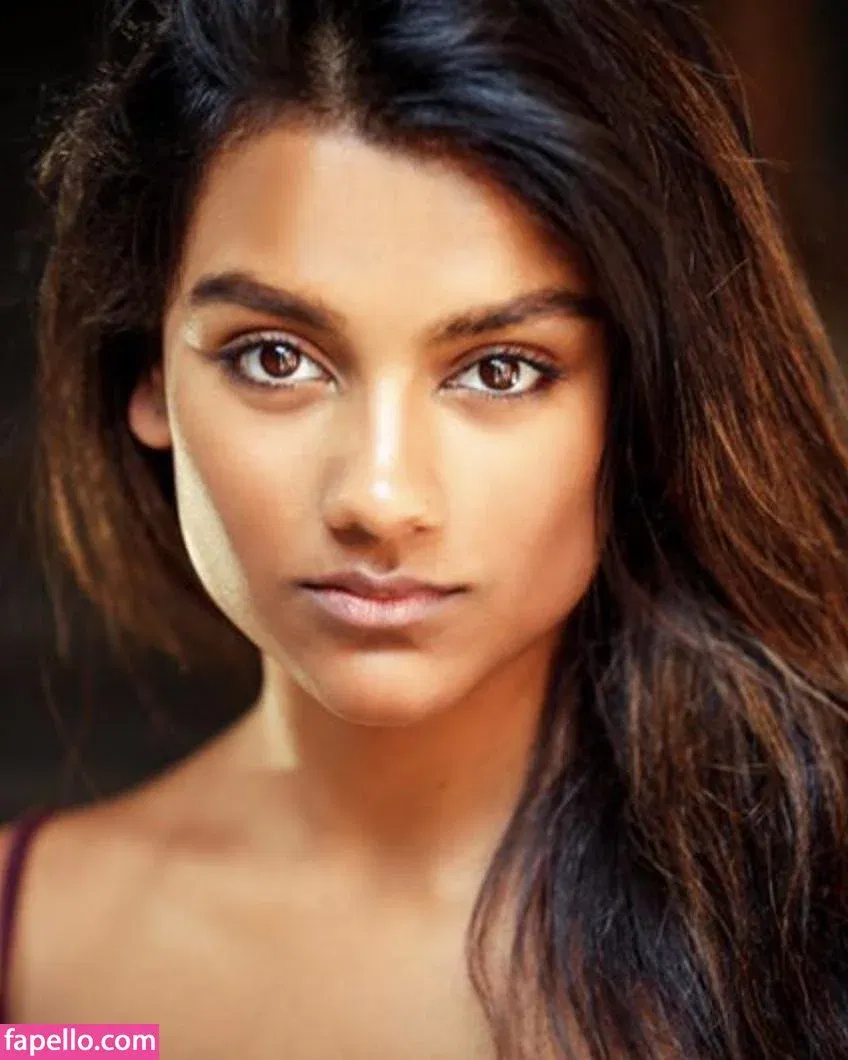 Simone Ashley Onlyfans Photo Gallery 