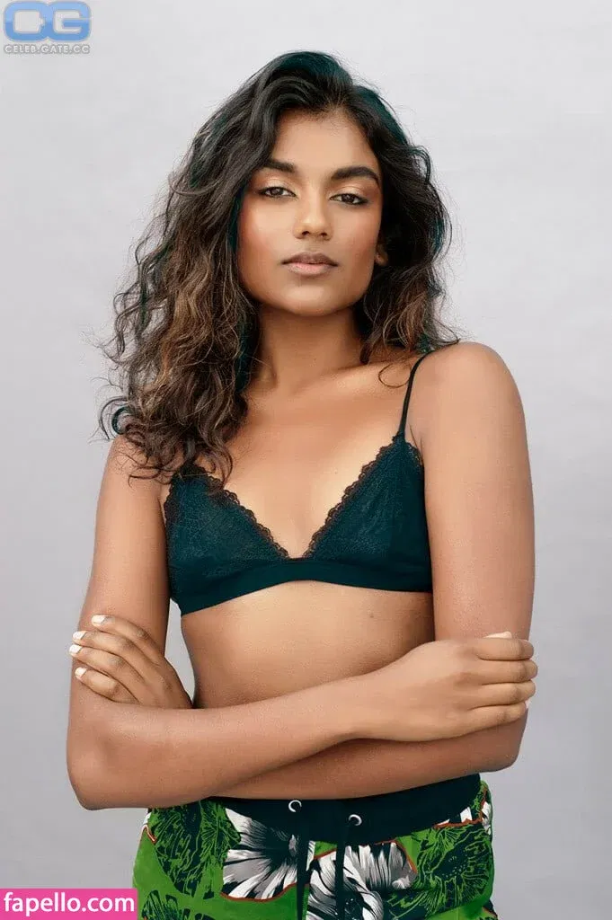 Simone Ashley Onlyfans Photo Gallery 