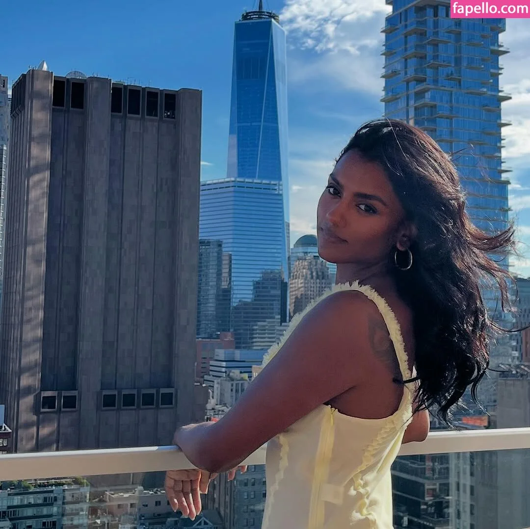 Simone Ashley Onlyfans Photo Gallery 