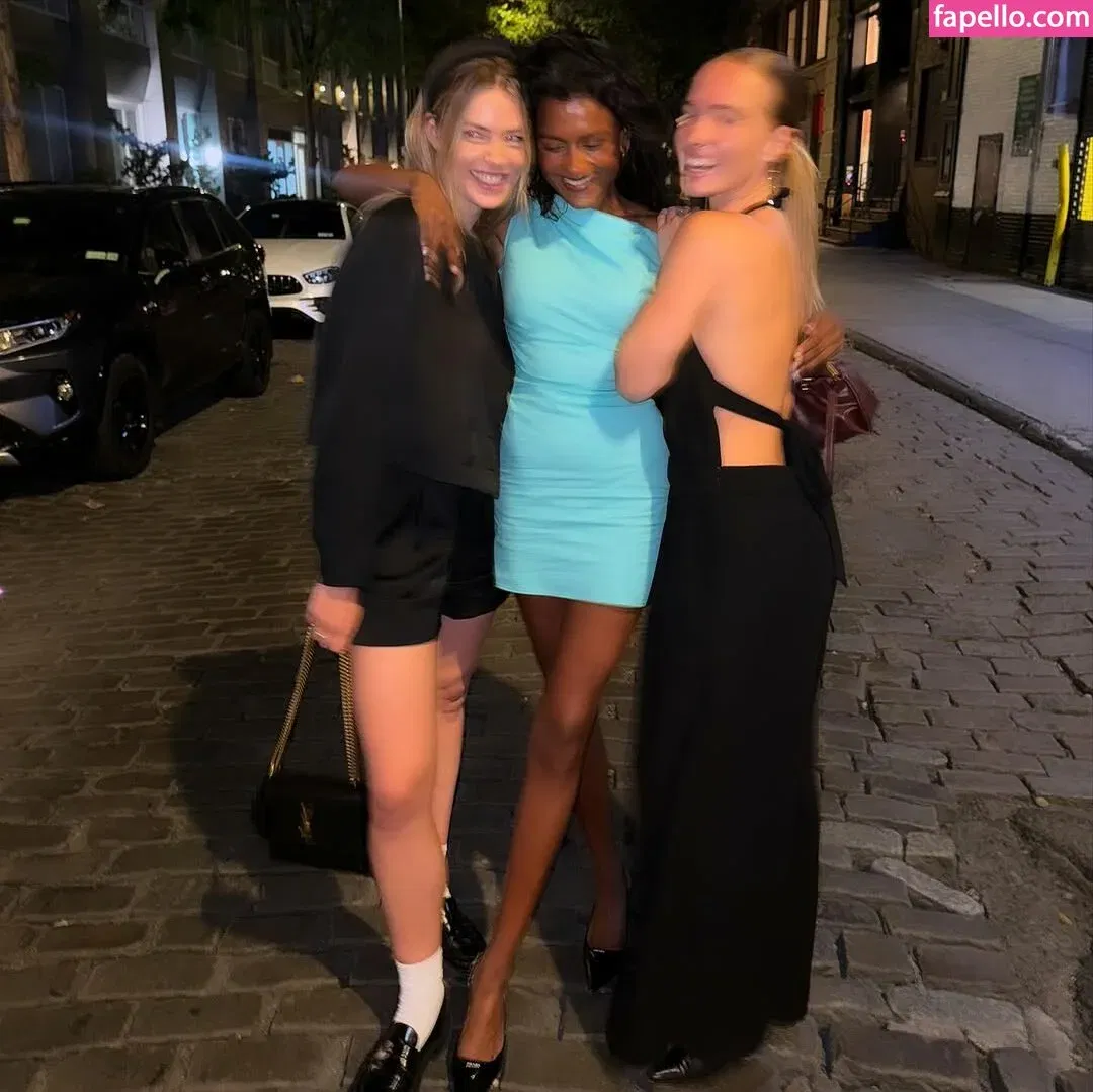 Simone Ashley Onlyfans Photo Gallery 