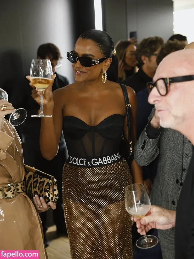 Simone Ashley Onlyfans Photo Gallery 