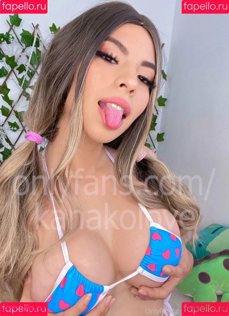 Kanako Redfield Onlyfans Photo Gallery 