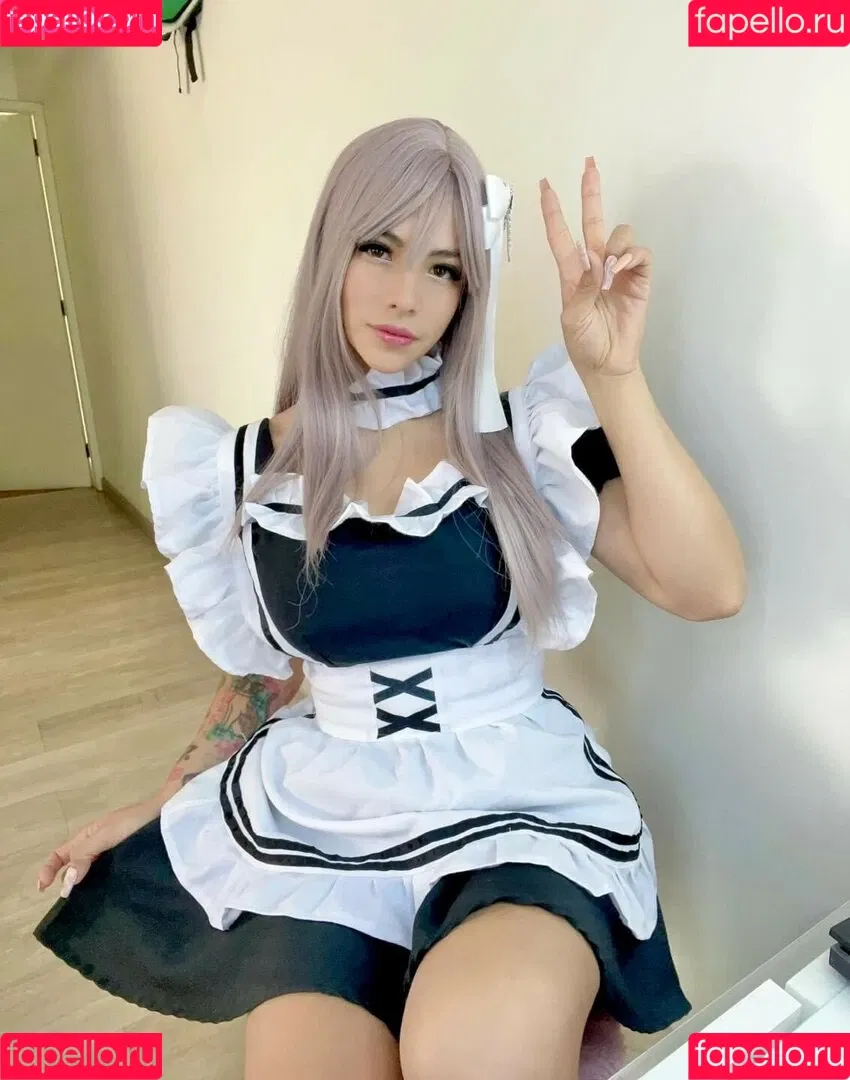Kanako Redfield Onlyfans Photo Gallery 