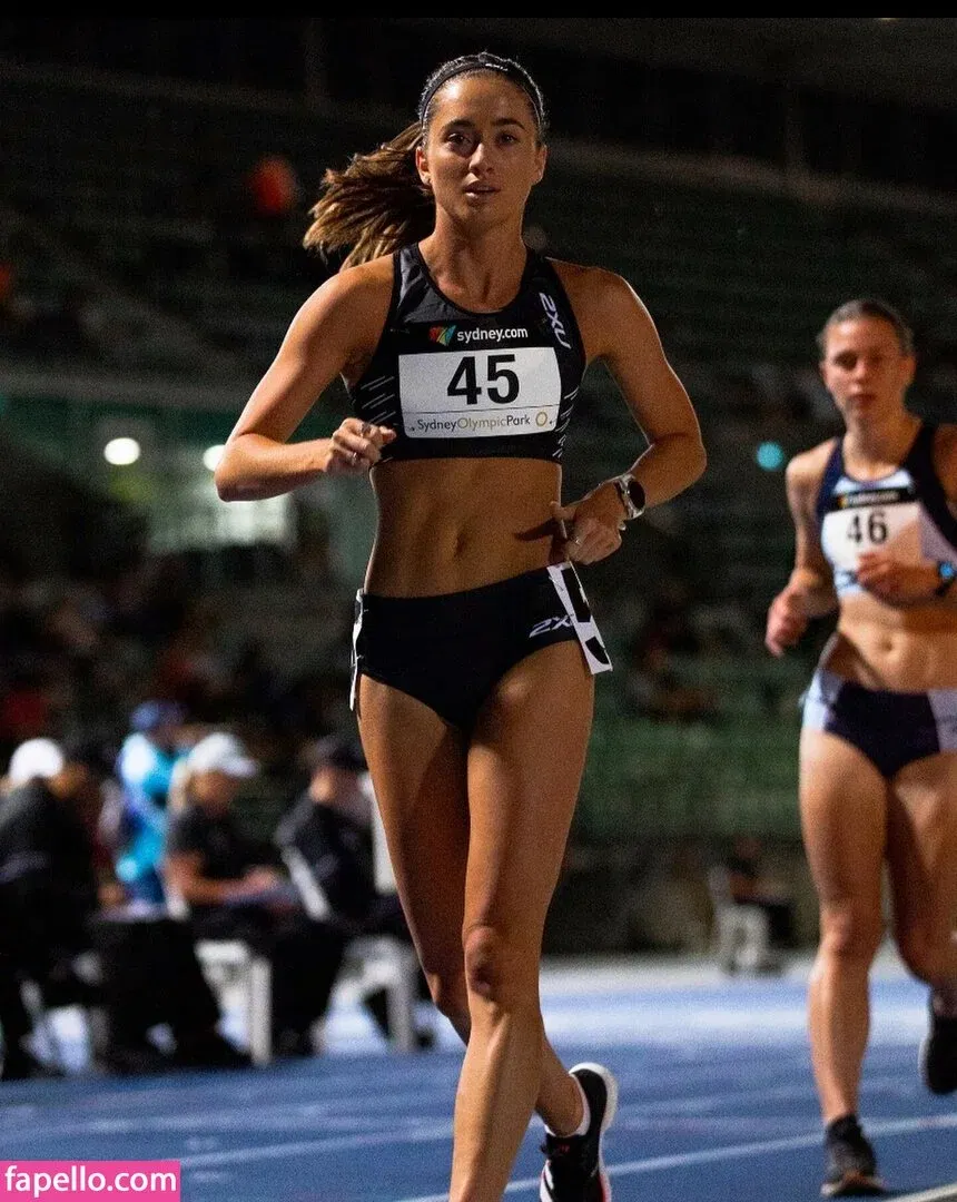 Clara Felicity Smith Onlyfans Photo Gallery 