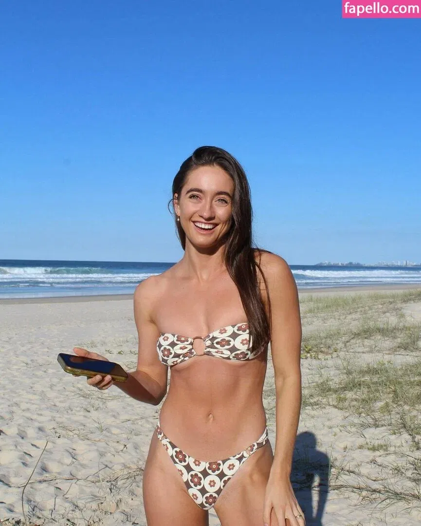 Clara Felicity Smith Onlyfans Photo Gallery 