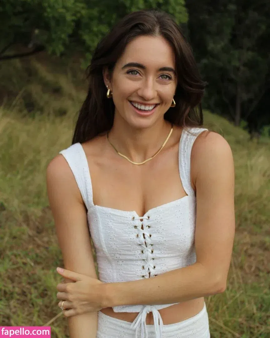 Clara Felicity Smith Onlyfans Photo Gallery 