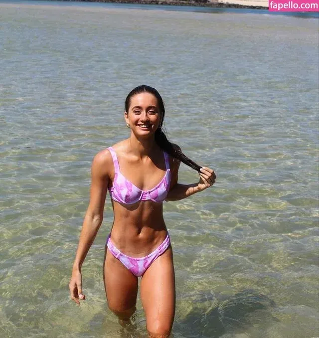 Clara Felicity Smith Onlyfans Photo Gallery 