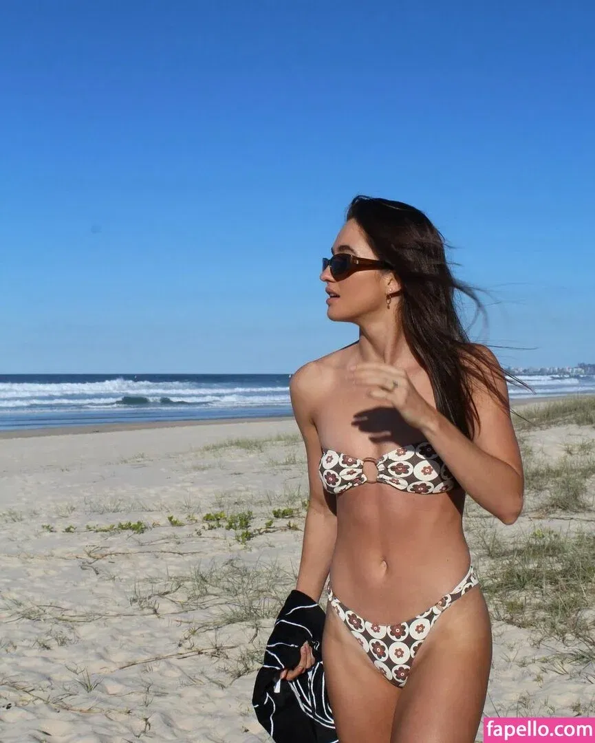 Clara Felicity Smith Onlyfans Photo Gallery 