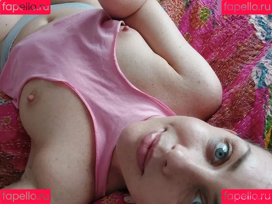 Avi-Montana Onlyfans Photo Gallery 
