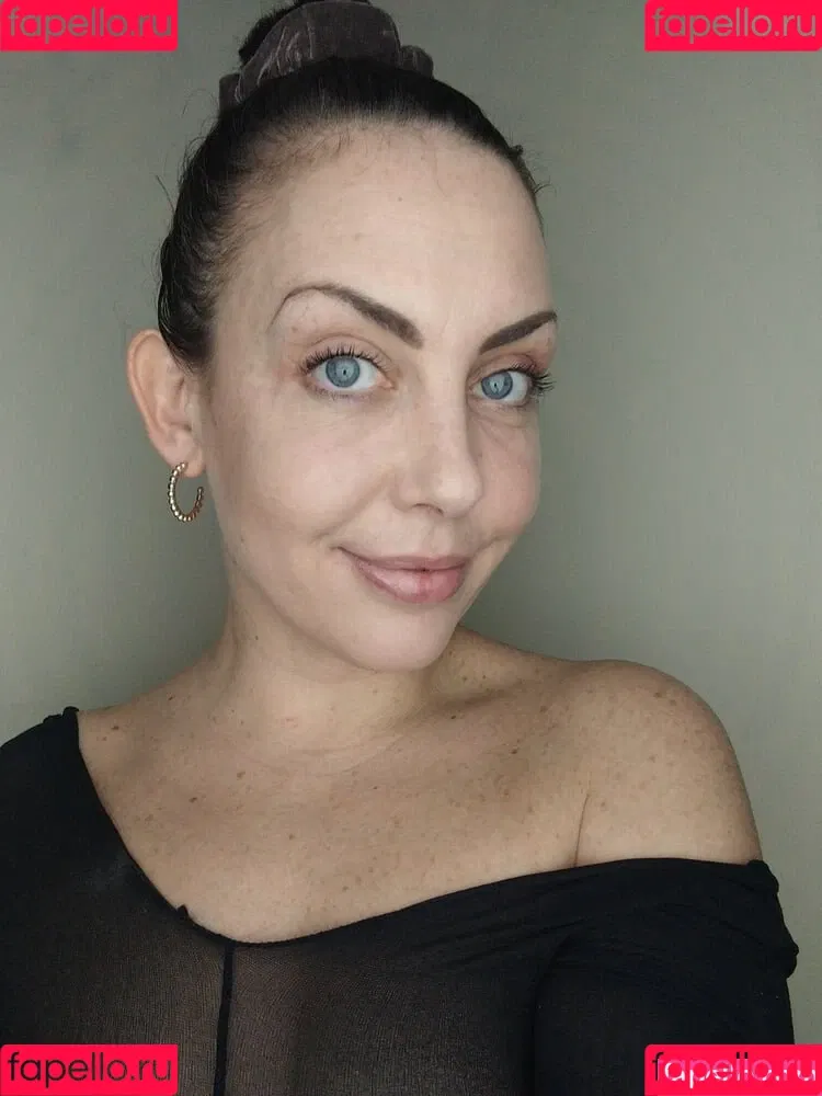 Avi-Montana Onlyfans Photo Gallery 