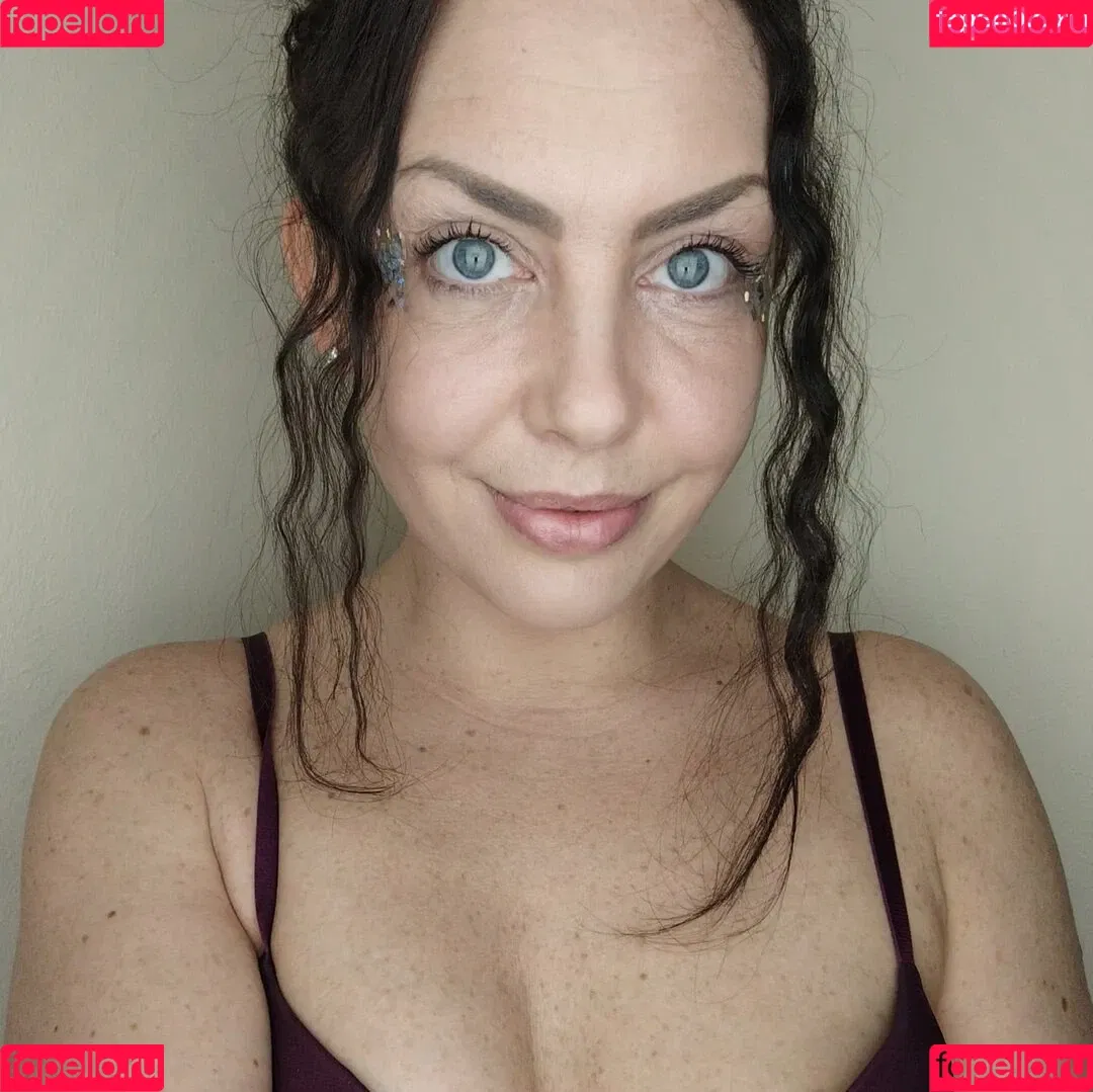 Avi-Montana Onlyfans Photo Gallery 