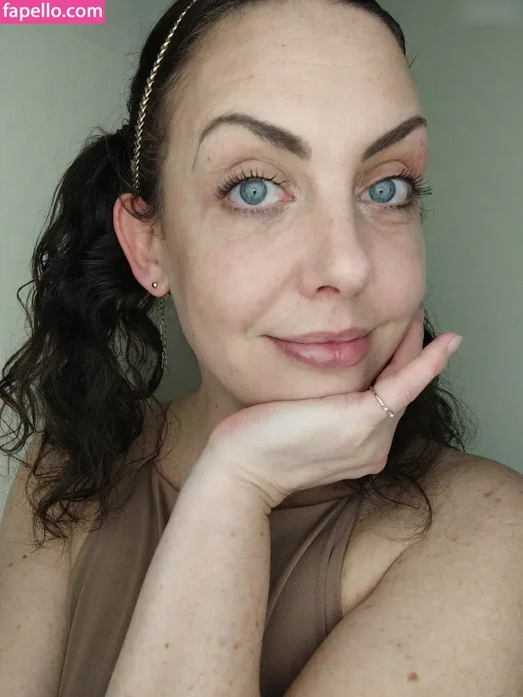 Avi-Montana Onlyfans Photo Gallery 