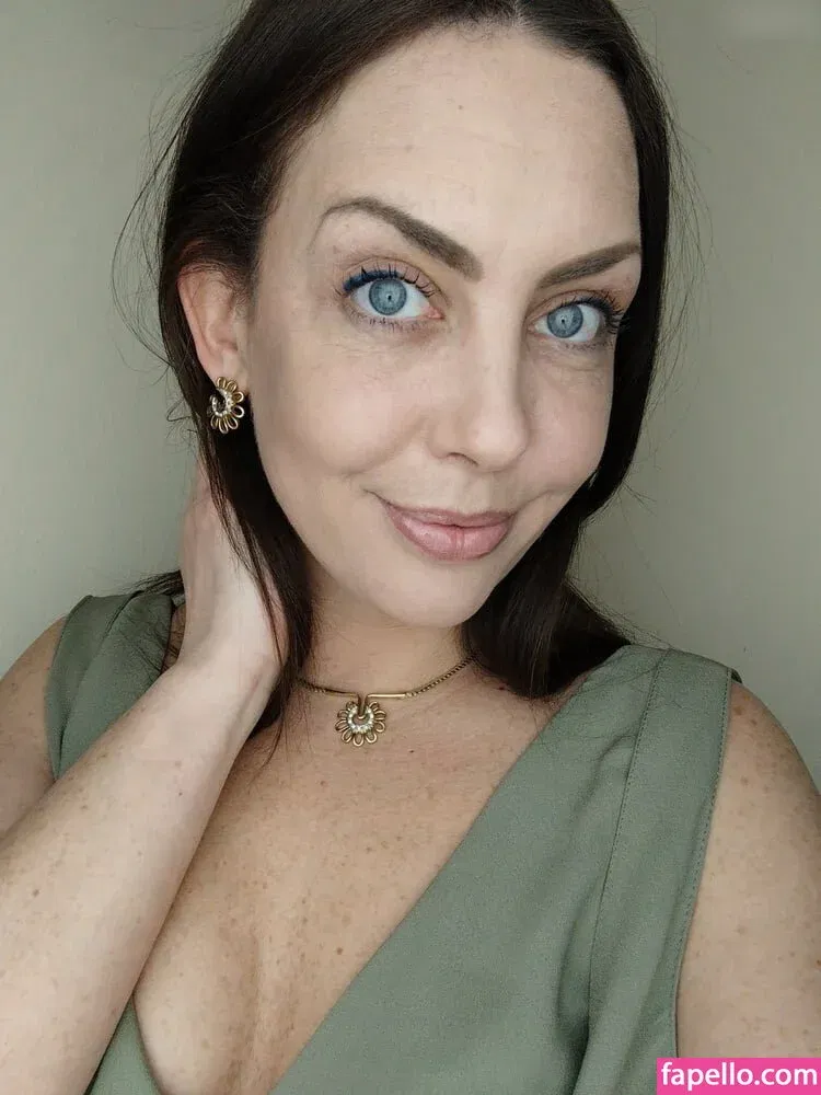 Avi-Montana Onlyfans Photo Gallery 