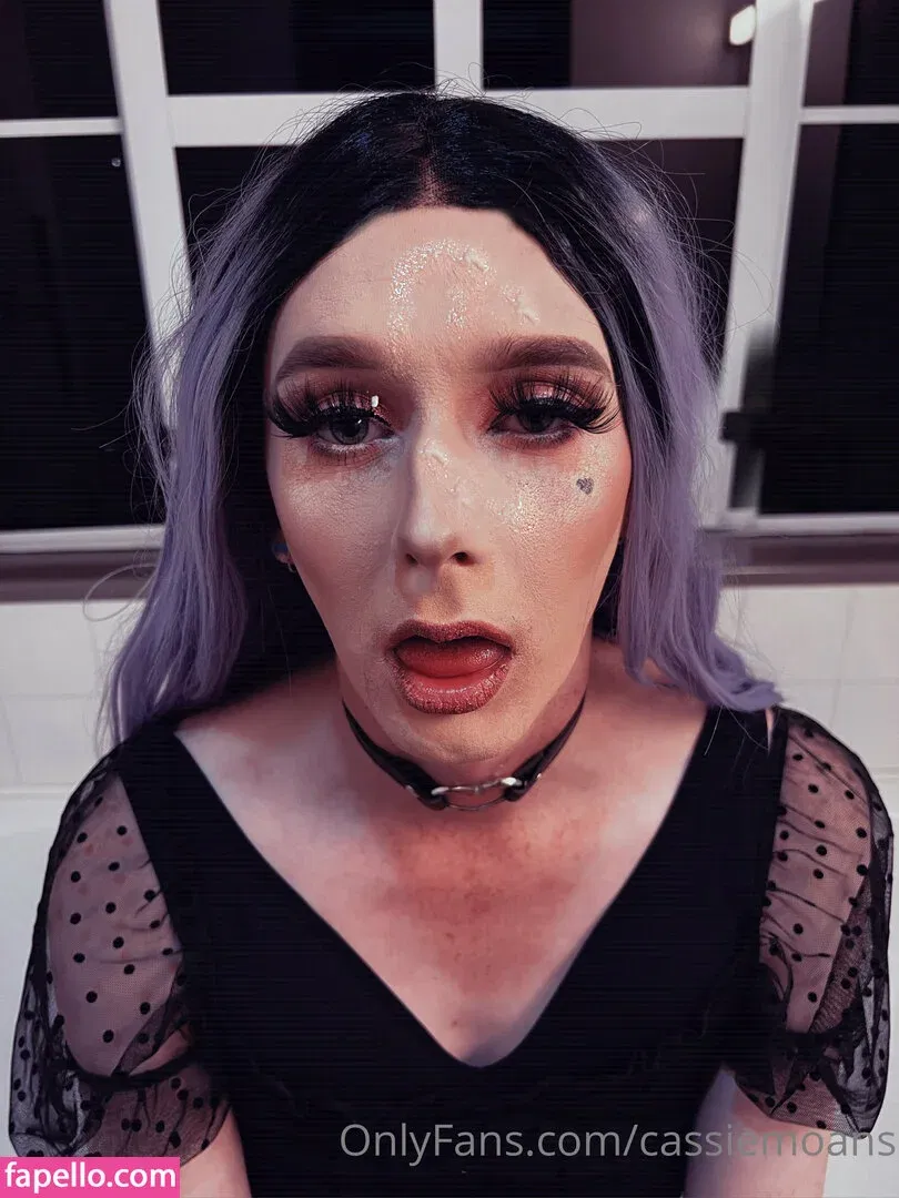 cassiemoans Onlyfans Photo Gallery 