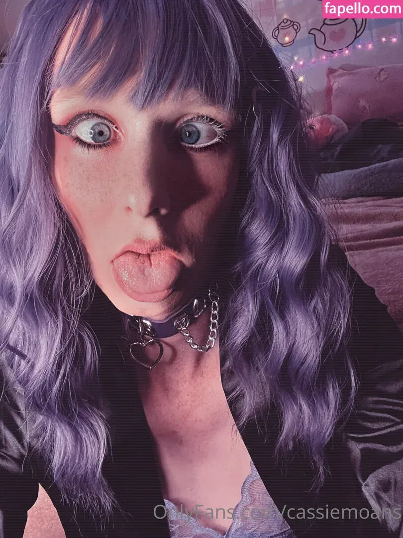 cassiemoans Onlyfans Photo Gallery 