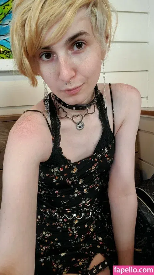 Rose Ghostly Onlyfans Photo Gallery 