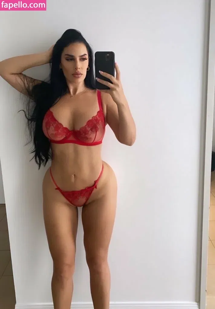 Honey Adams Onlyfans Photo Gallery 