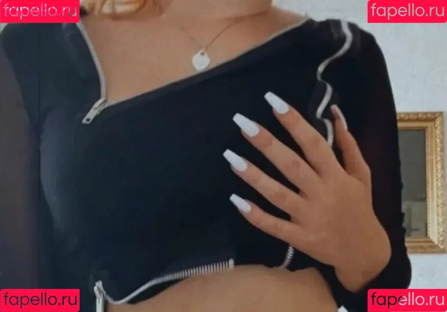 Johannaa.Andreaa Onlyfans Photo Gallery 
