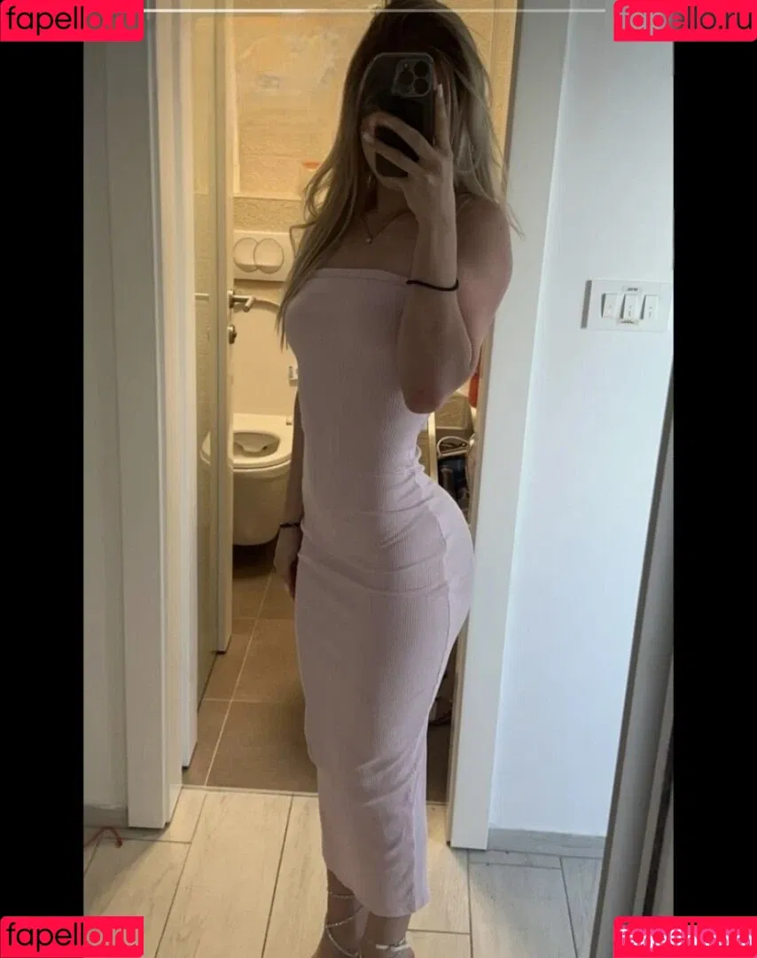 Isabelle Onlyfans Photo Gallery 