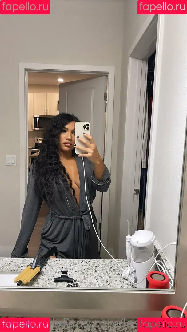 Leslie Ines Onlyfans Photo Gallery 