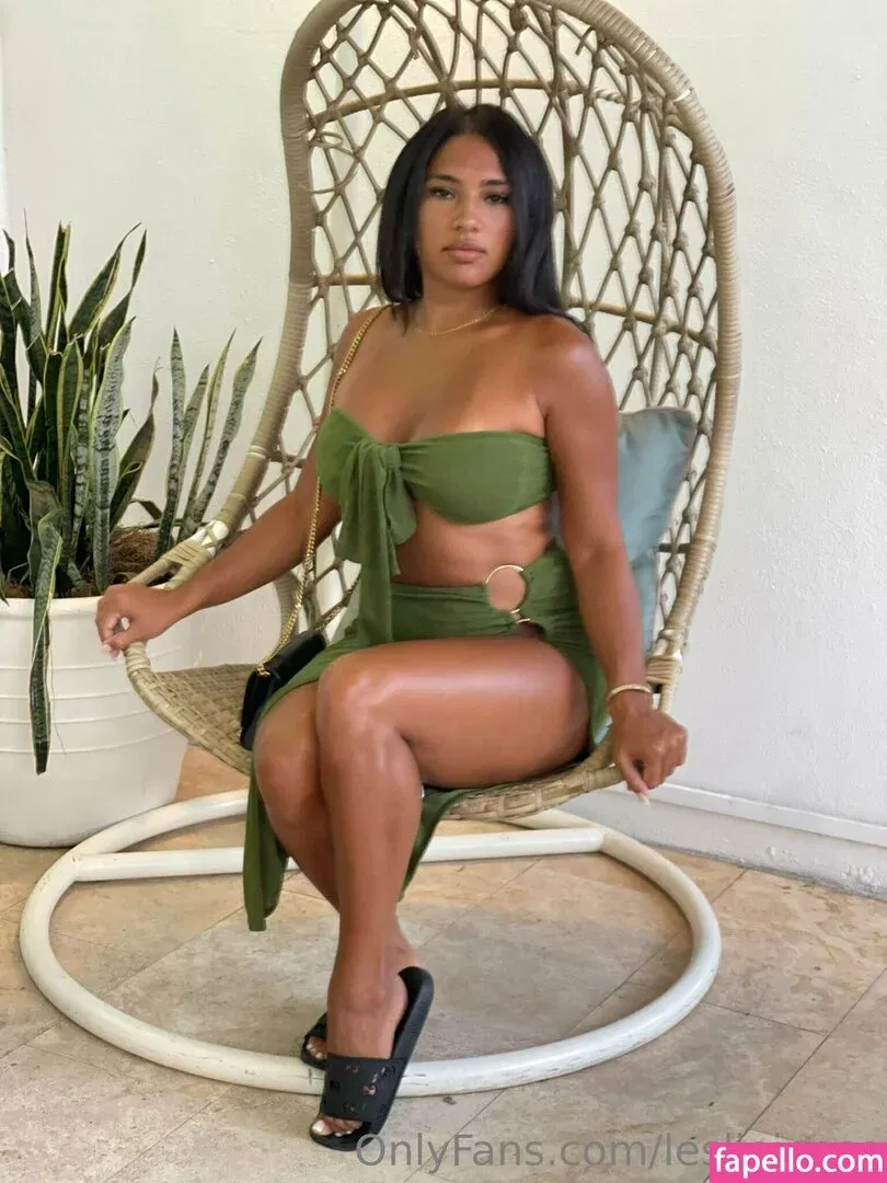 Leslie Ines Onlyfans Photo Gallery 