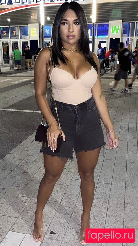 Leslie Ines Nude Onlyfans Photo 29