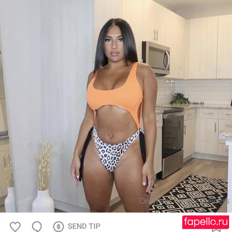 Leslie Ines Nude Onlyfans Photo 11
