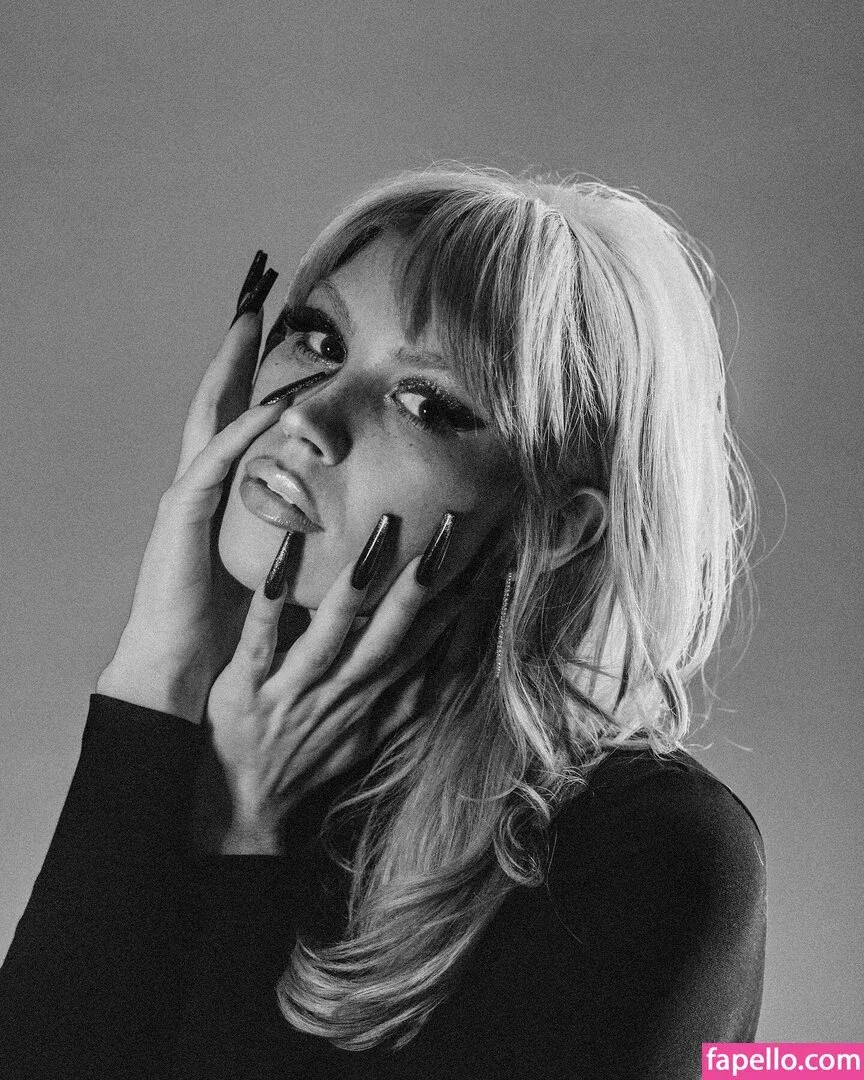 Kat Moss Onlyfans Photo Gallery 