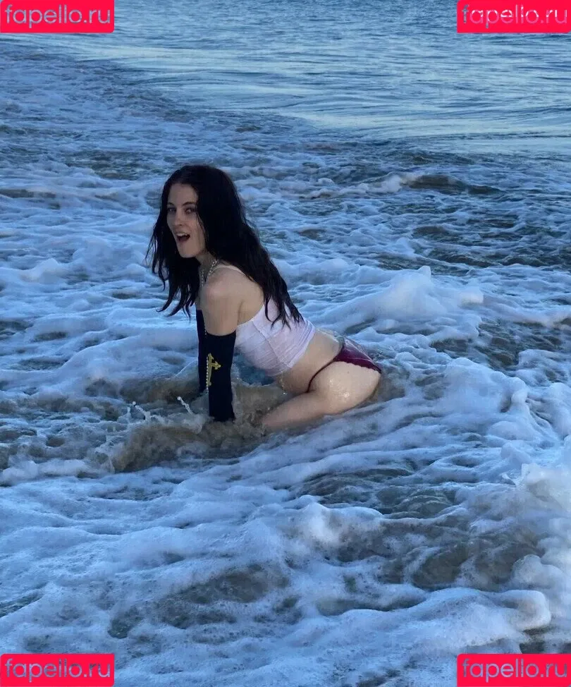 MaryTV Onlyfans Photo Gallery 