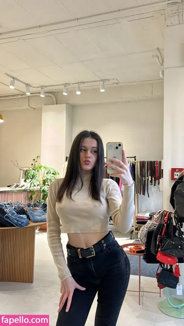 RiAnna69 Onlyfans Photo Gallery 